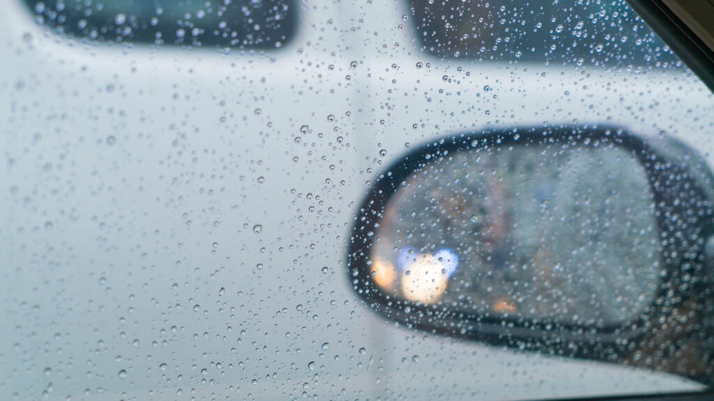 Cómo conducir con seguridad cuando hace mal tiempo 7 Cómo conducir con seguridad cuando hace mal tiempo